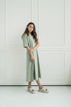 Lade das Bild in den Galerie-Viewer, MAXI DRESS - SALBEI