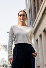 Lade das Bild in den Galerie-Viewer, CROPPED KNIT - CREME