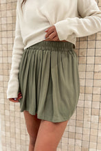 Lade das Bild in den Galerie-Viewer, SKORT - SALBEI