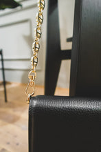 Lade das Bild in den Galerie-Viewer, CHAIN STRAP